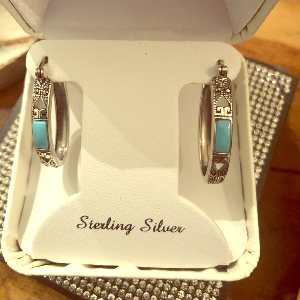 NWOT in Box Silver and Turquoise hoop earrings